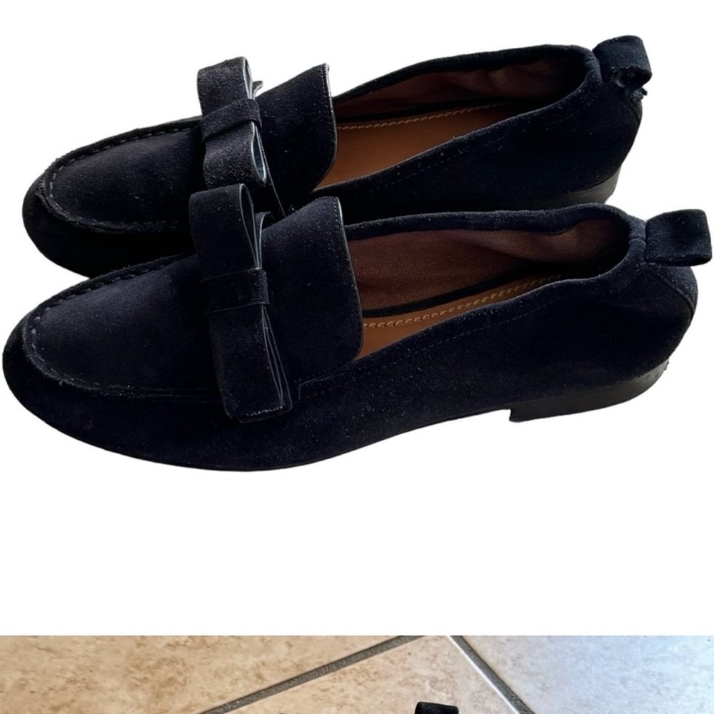 Coach women’s black suede Henny slip on loafers size 10B